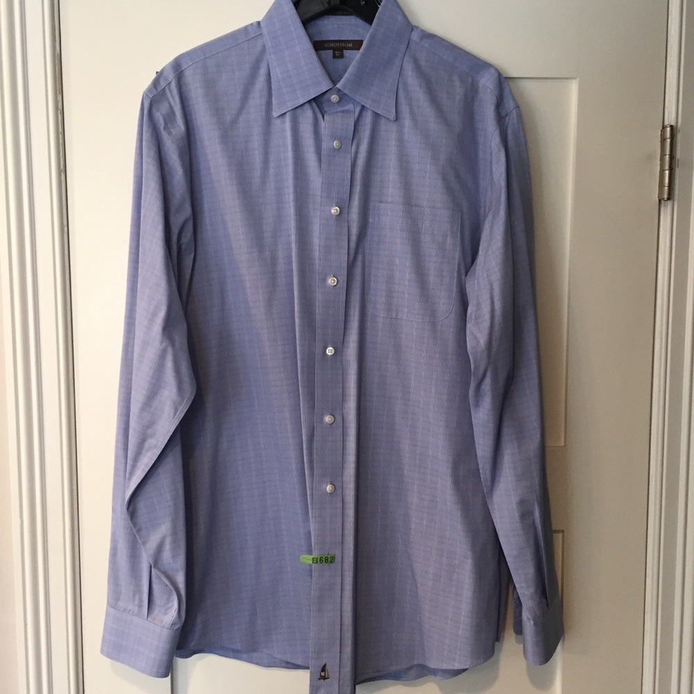 Men's Nordstrom Button down, size 16.5 x 37
